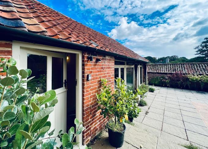 Dingle Marsh Barns Hotel Dunwich Exterior photo